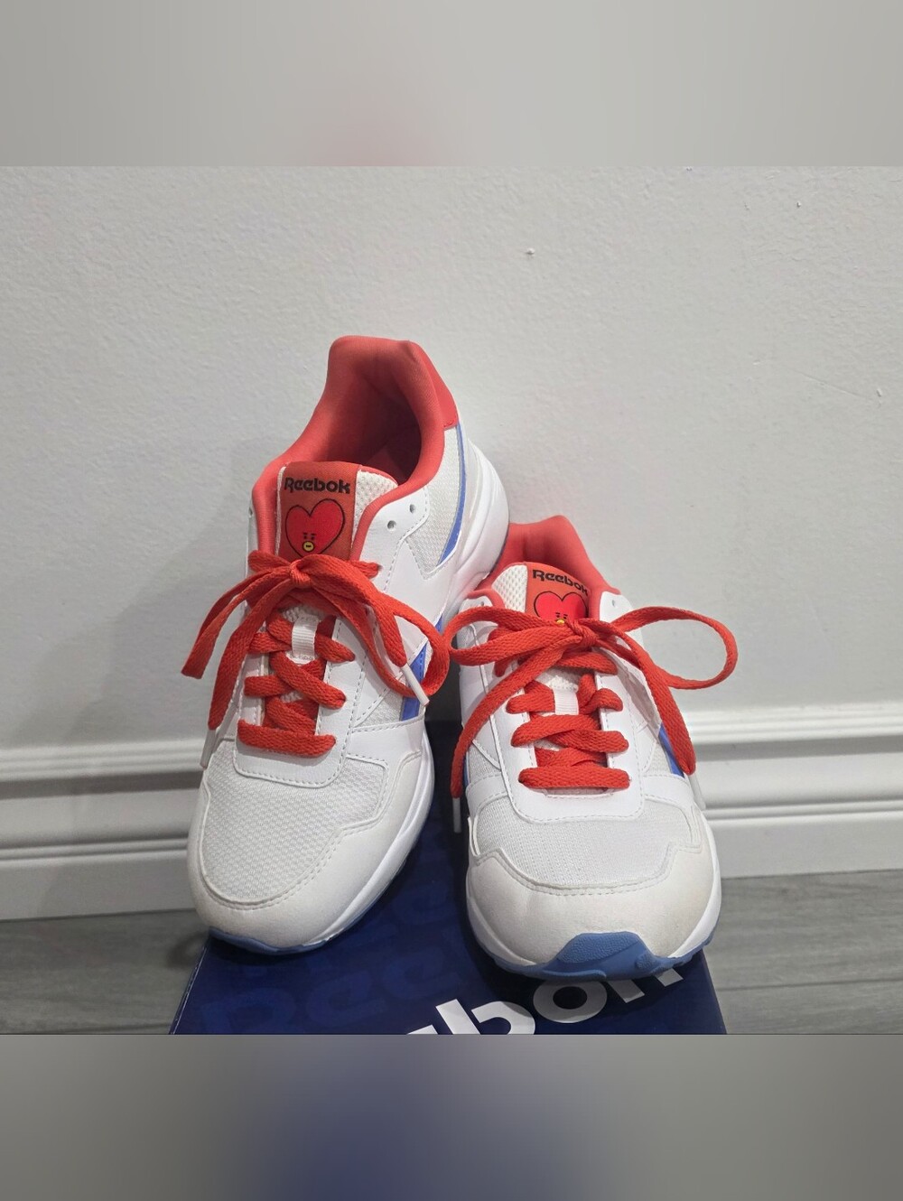 Reebok x BT21 TATA Limited Edition Sneaker Collab Womens 7